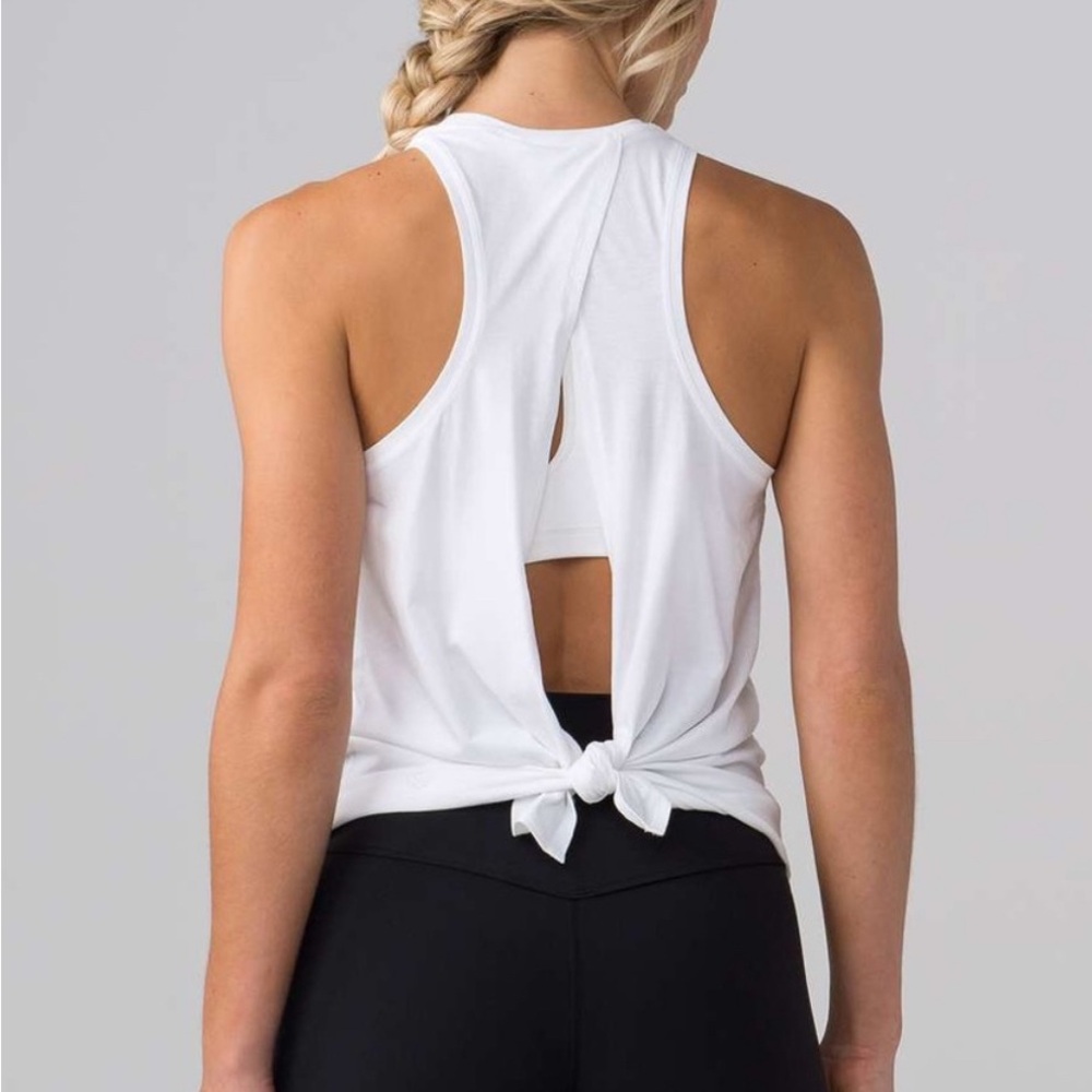 Lululemon All Tied Up Back Tie Tank Size 4 White